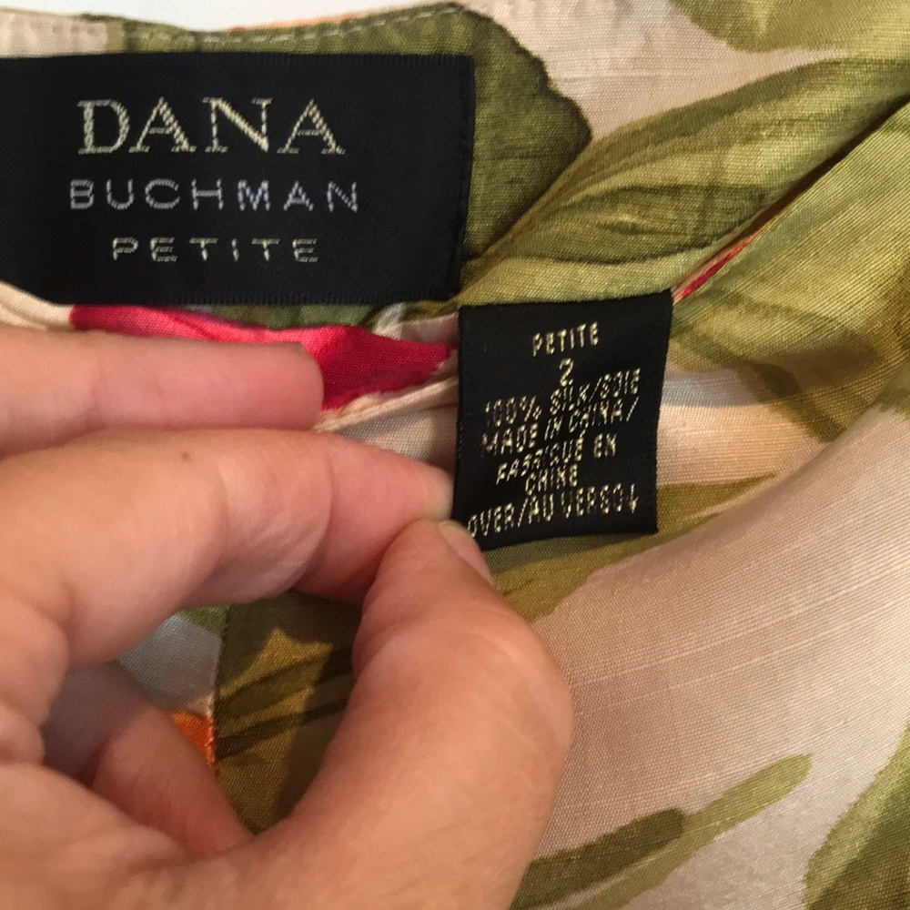Dana Buchman Silk floral pants. - Picture 5 of 6